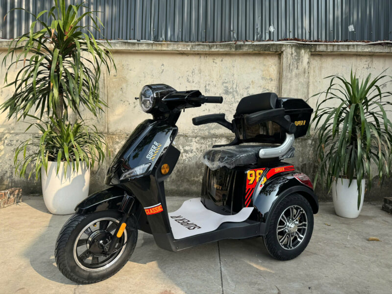 Xe điện 3 bánh Super R model 2025
