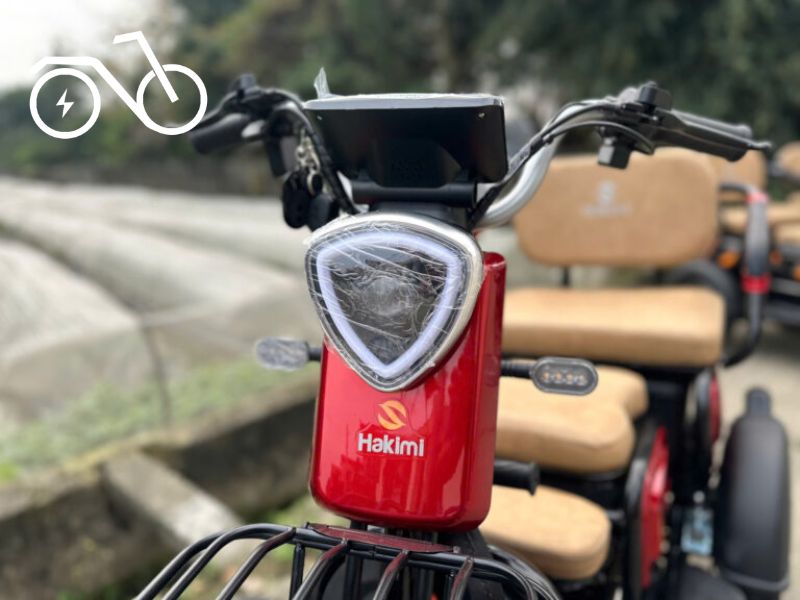 xe điện Hakimi Nhật Bản