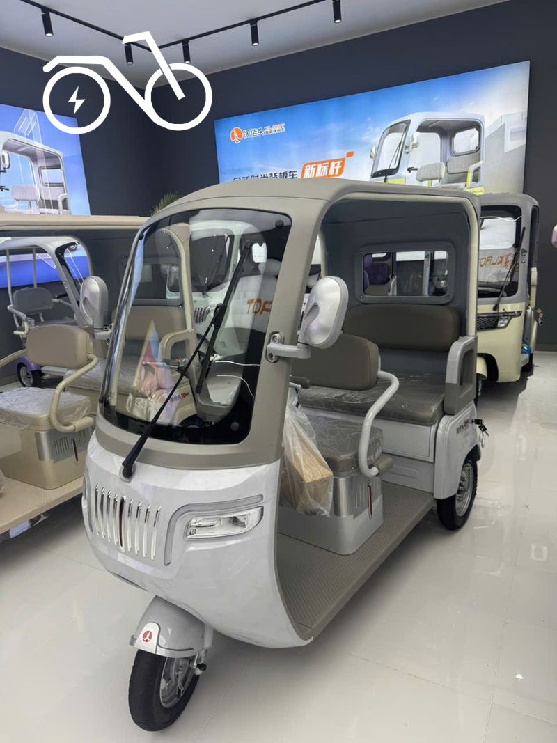 xe ba bánh mái che KalaoT M7 PRO